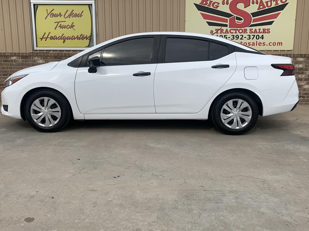 Nissan Versa S CVT 2023