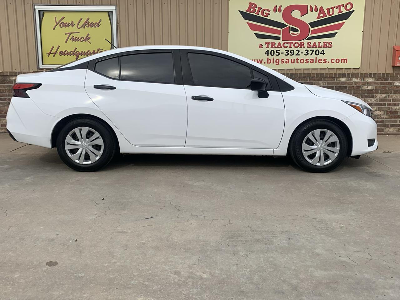 Nissan Versa S CVT 2023