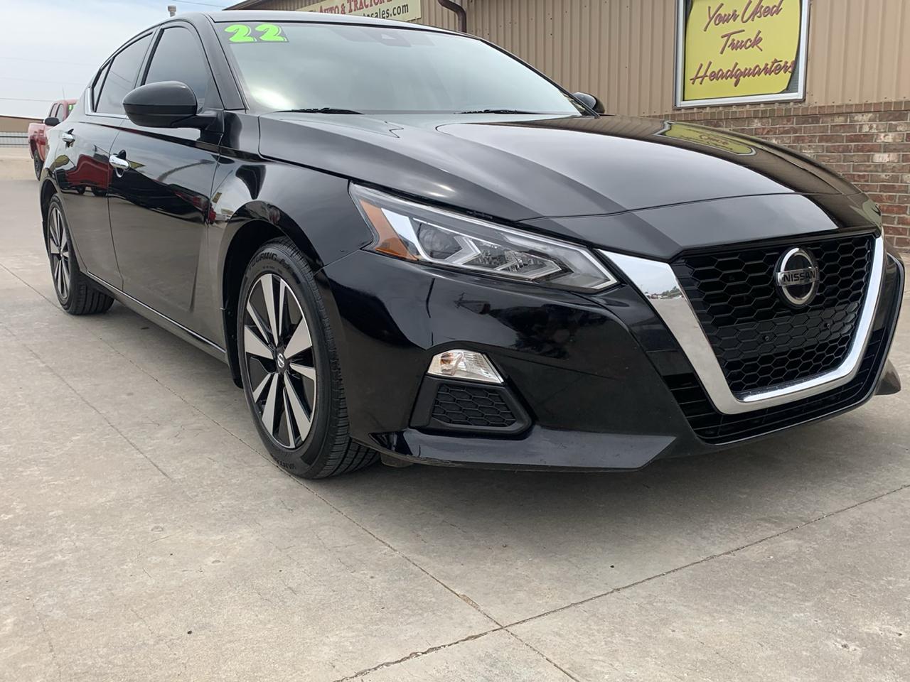 Nissan Altima 2.5 SV Sedan 2022