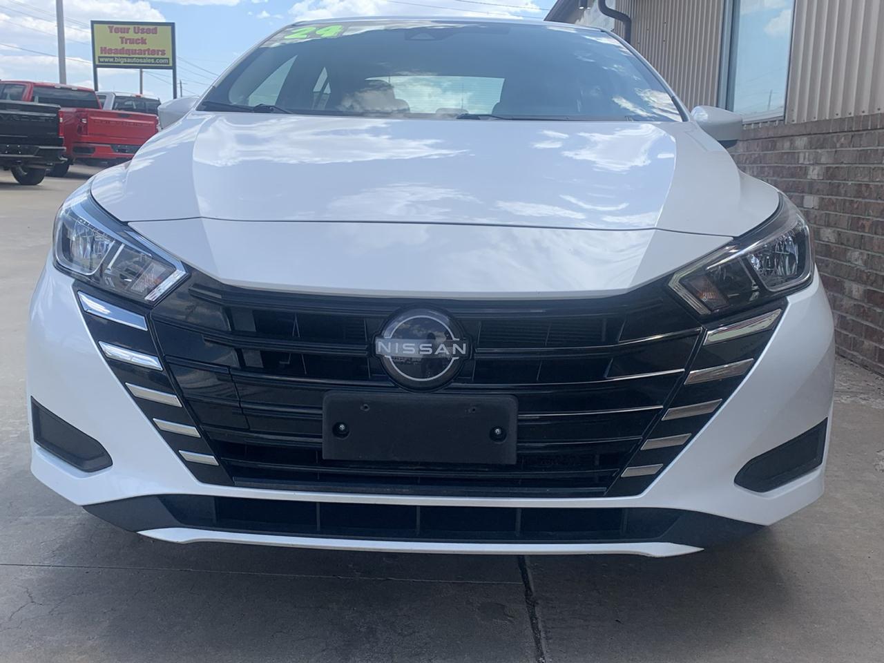 Nissan Versa SV CVT 2024