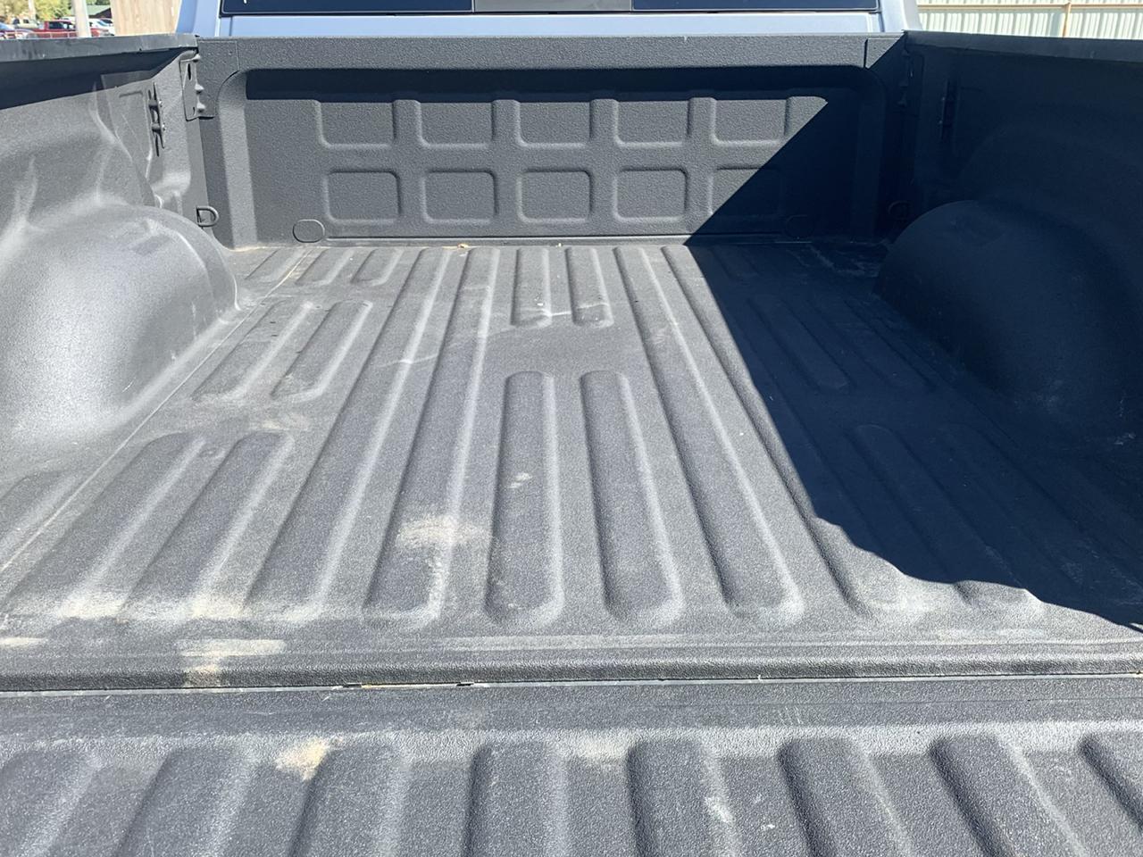 RAM 2500 Tradesman 4x4 Crew Cab 6'4" Box 2021