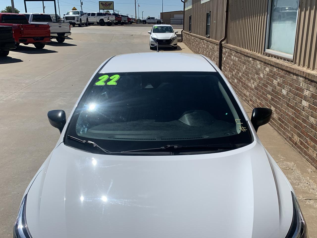Nissan Versa S CVT 2022
