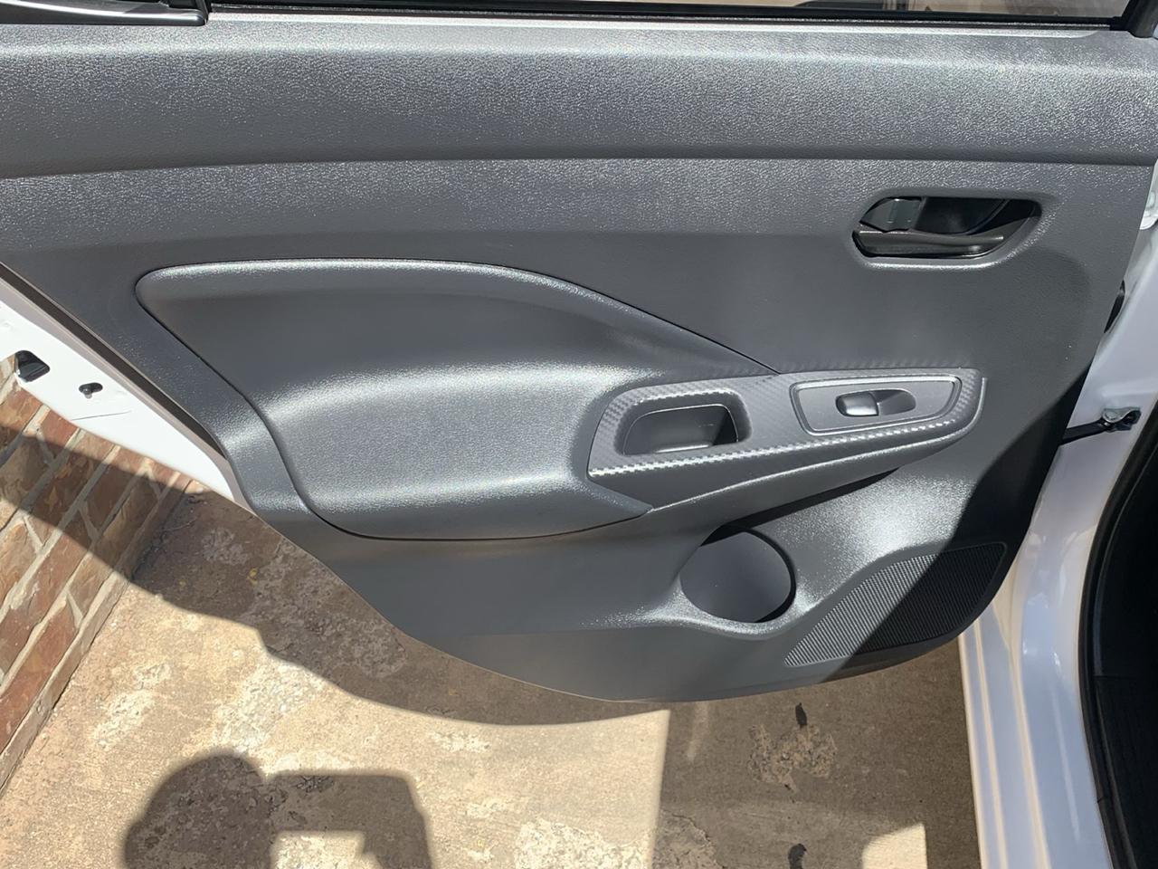 Nissan Versa S CVT 2022