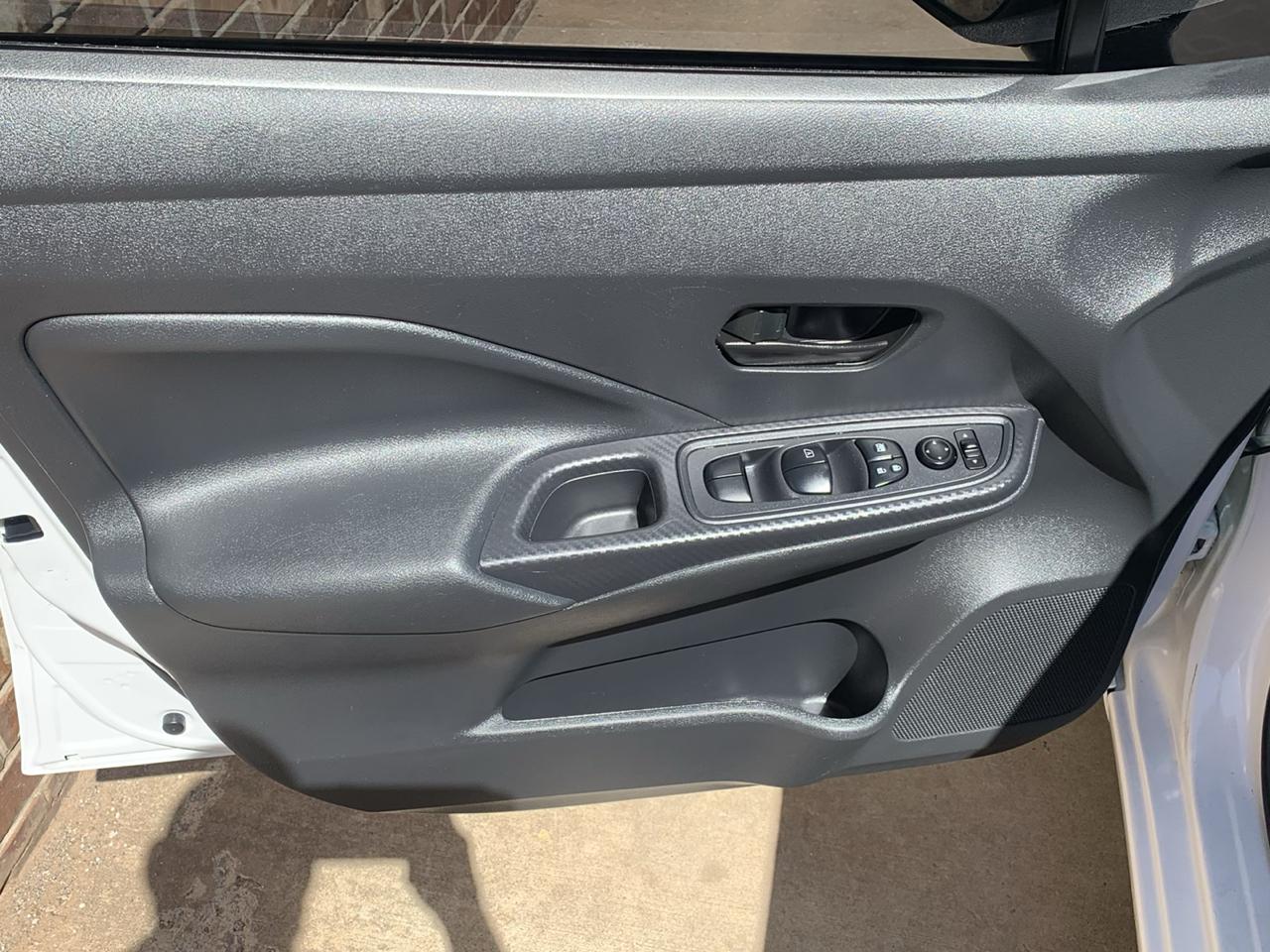 Nissan Versa S CVT 2022