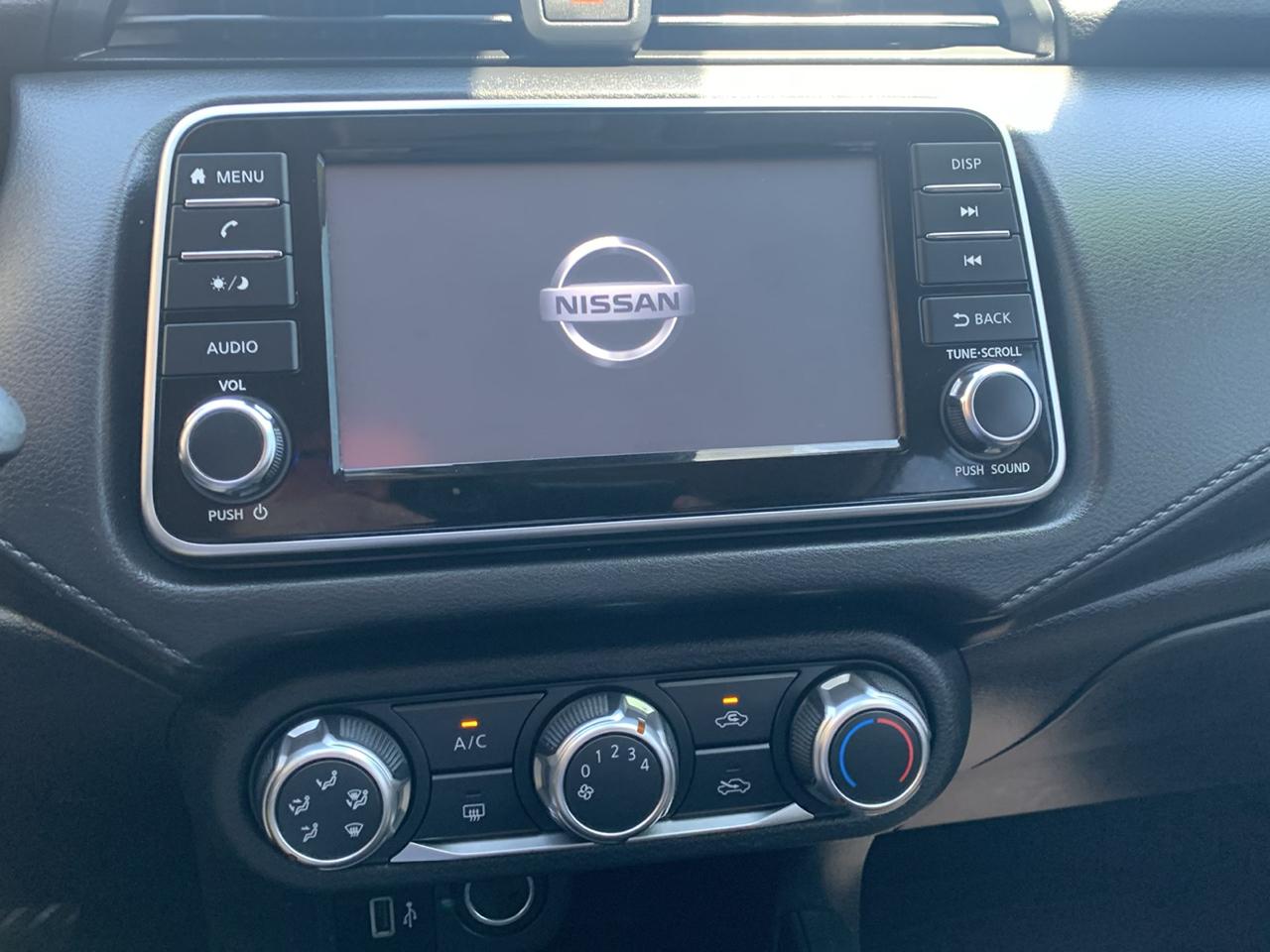 Nissan Versa S CVT 2022
