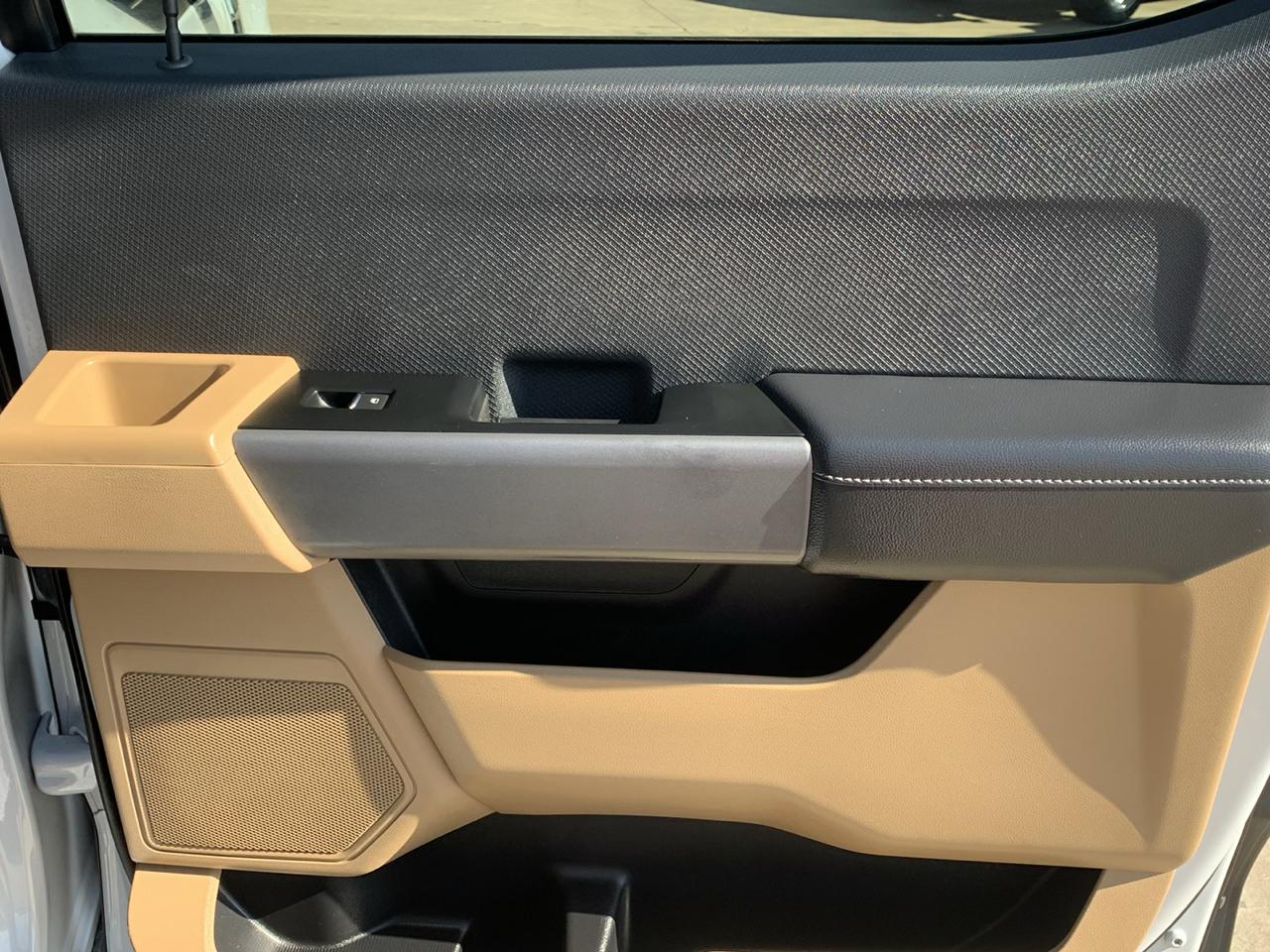 Ford F-150 4WD SuperCrew 139" XLT 2021