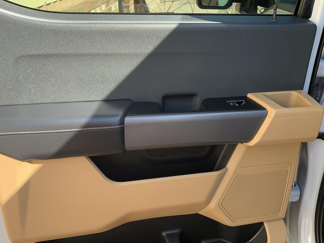 Ford F-150 4WD SuperCrew 139" XLT 2021