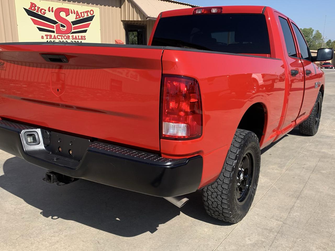 RAM 1500 2WD Quad Cab 140.5" Tradesman 2014
