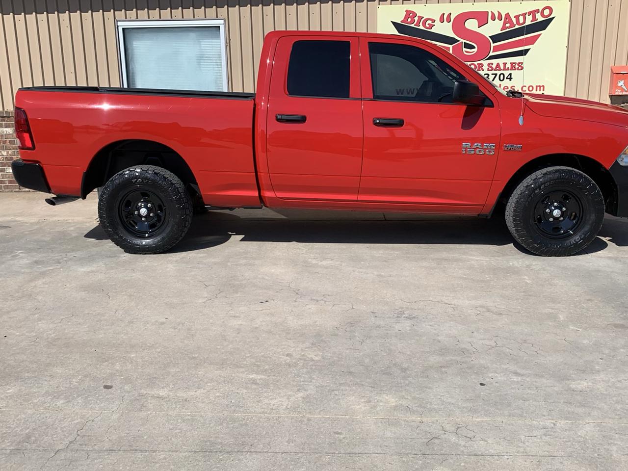 RAM 1500 2WD Quad Cab 140.5" Tradesman 2014