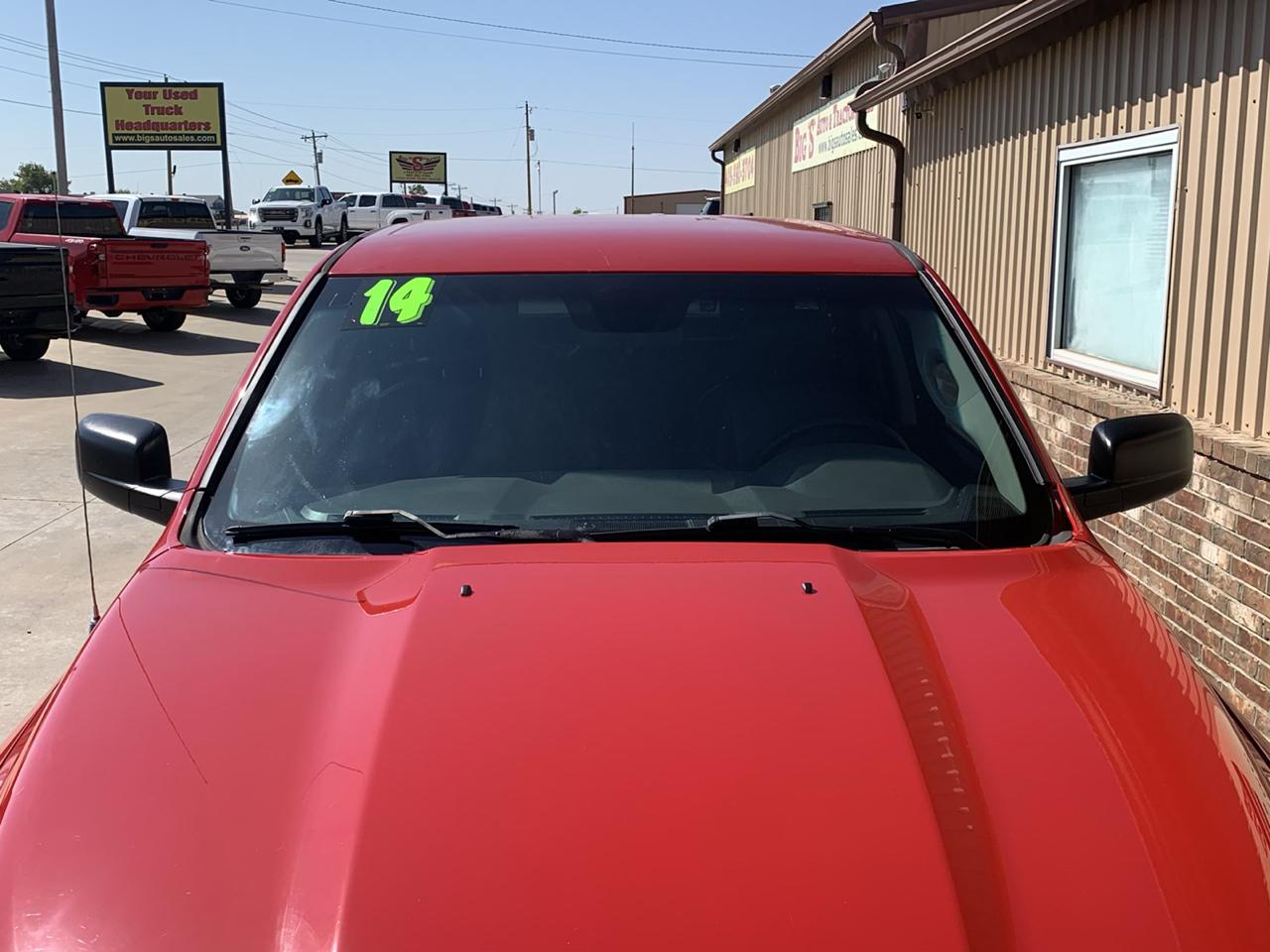 RAM 1500 2WD Quad Cab 140.5" Tradesman 2014
