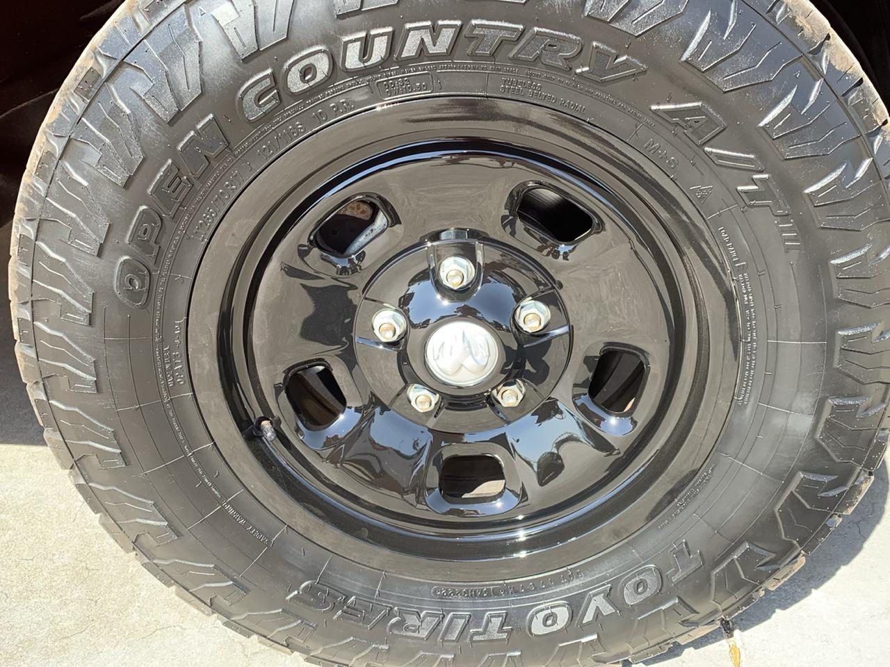 RAM 1500 2WD Quad Cab 140.5" Tradesman 2014