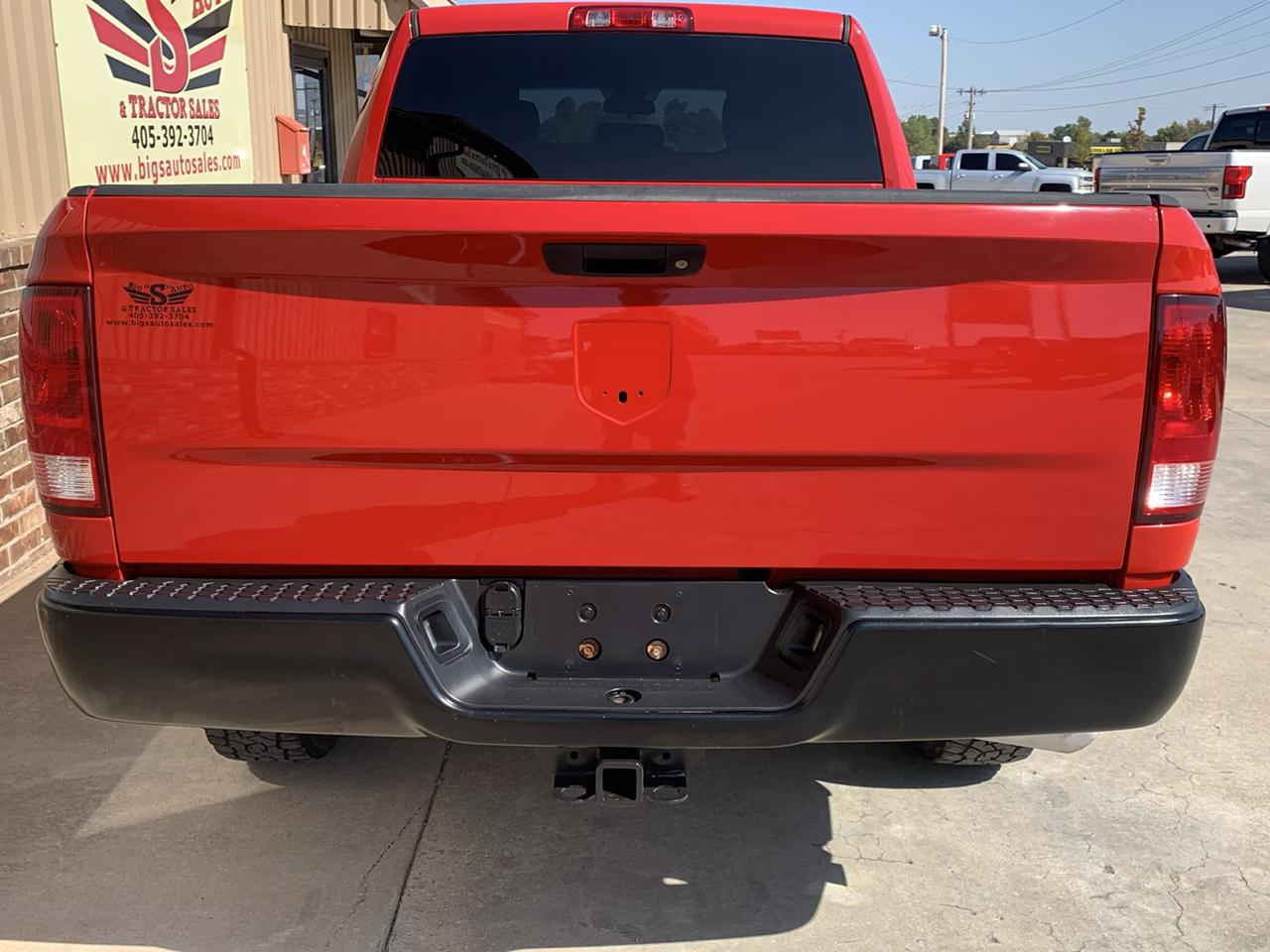 RAM 1500 2WD Quad Cab 140.5" Tradesman 2014
