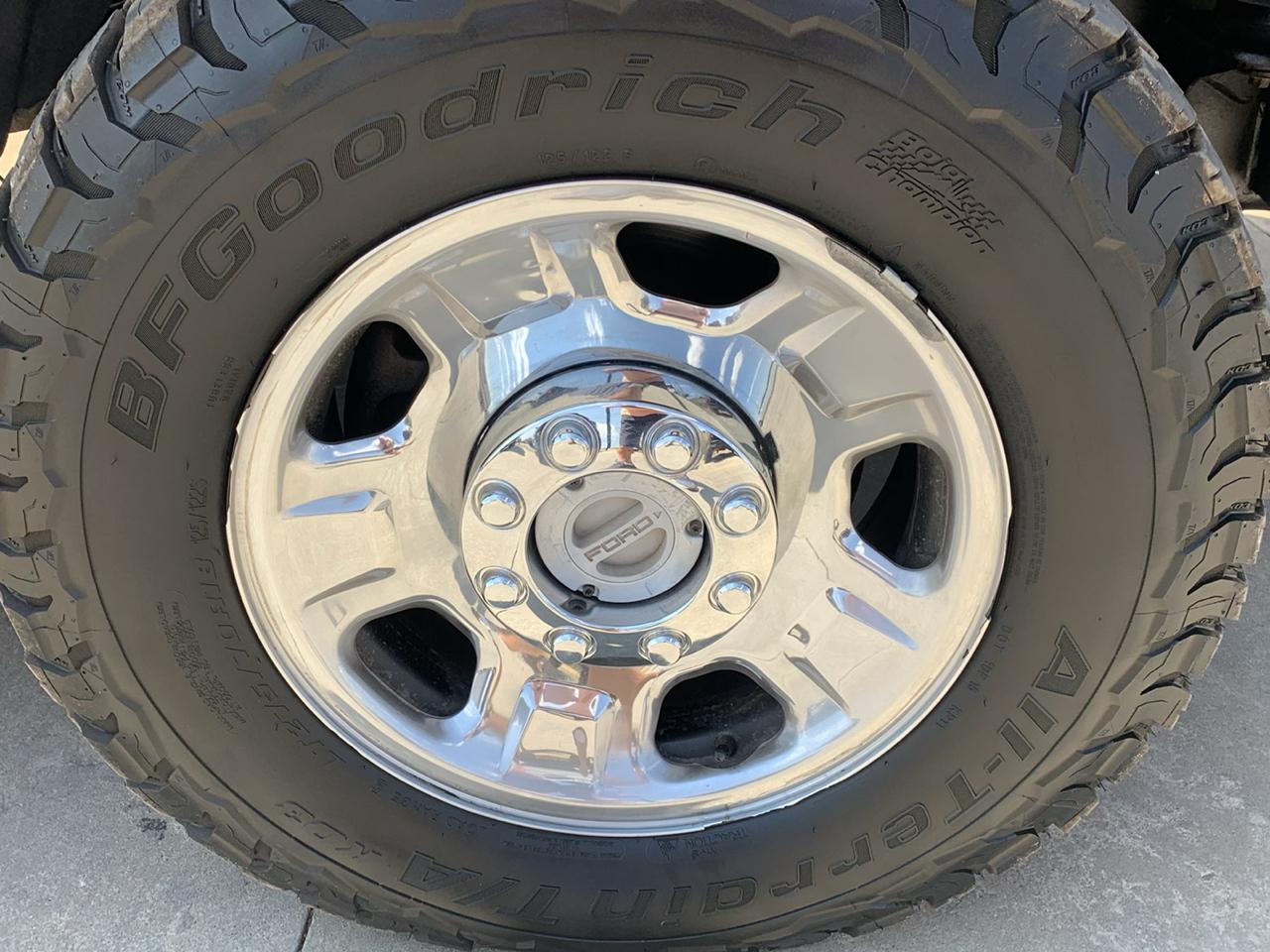 Ford Super Duty F-350 SRW 4WD Crew Cab 172" XL 2015