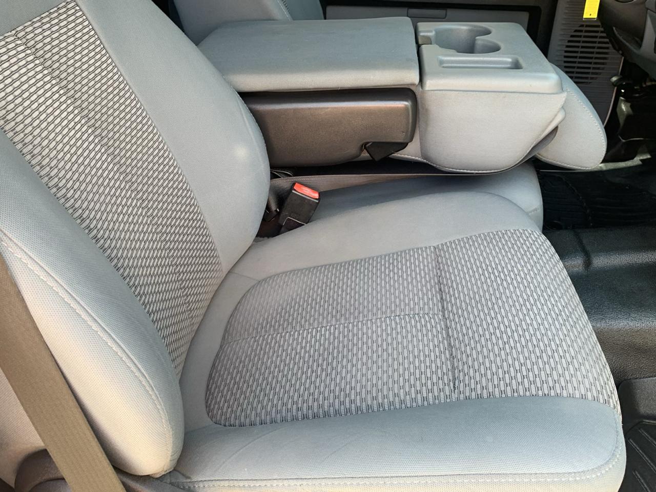 Ford Super Duty F-350 SRW 4WD Crew Cab 172" XL 2015