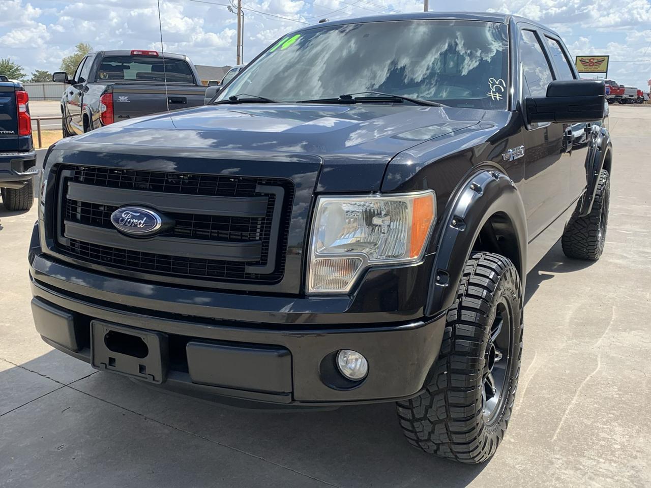 Ford F-150 2WD SuperCrew 145" STX 2014