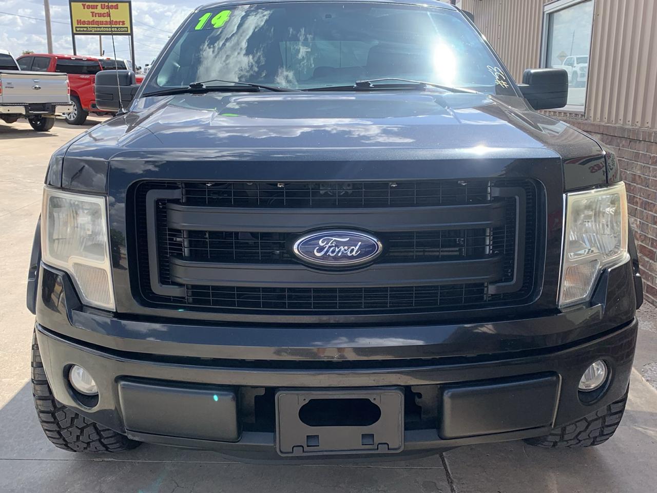 Ford F-150 2WD SuperCrew 145" STX 2014