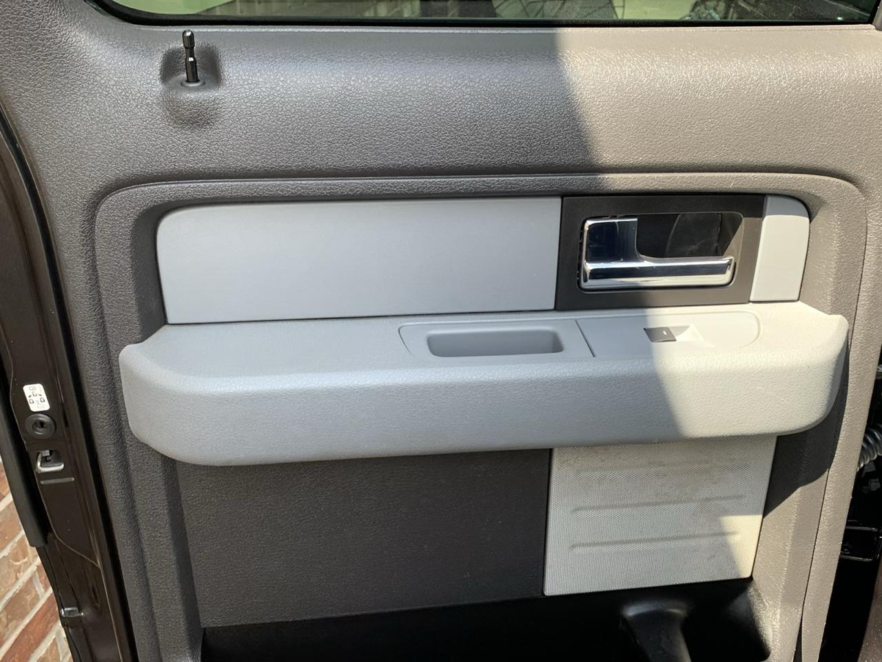Ford F-150 2WD SuperCrew 145" STX 2014