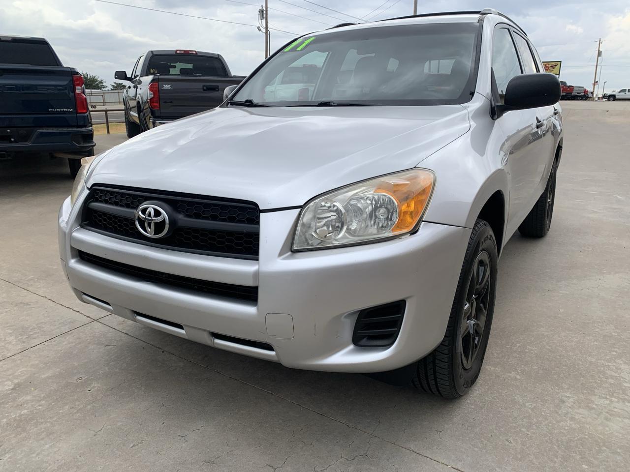 Toyota RAV4 FWD 4dr 4-cyl 4-Spd AT (Natl) 2011