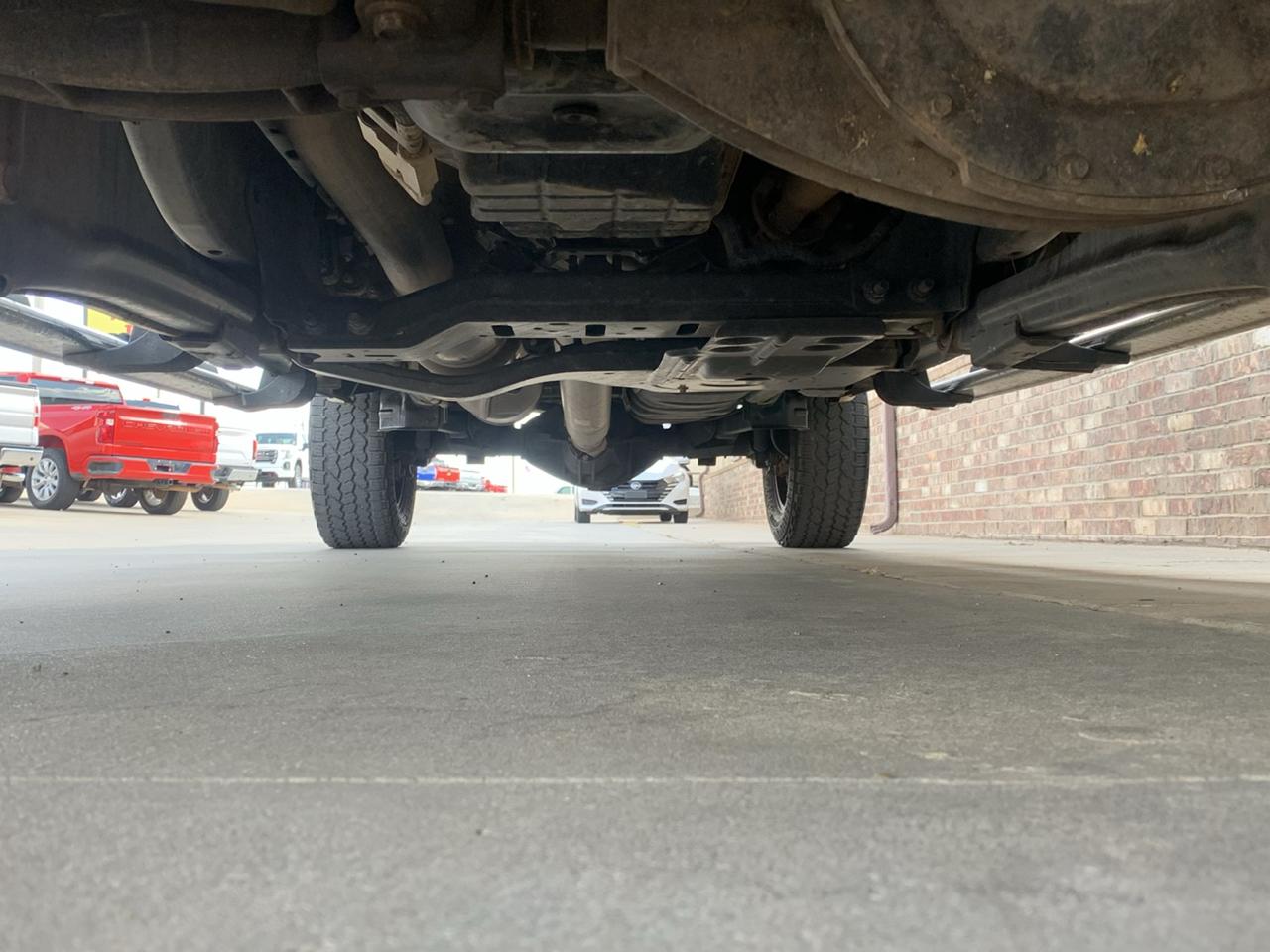 RAM 2500 Laramie 4x4 Mega Cab 6'4" Box 2018