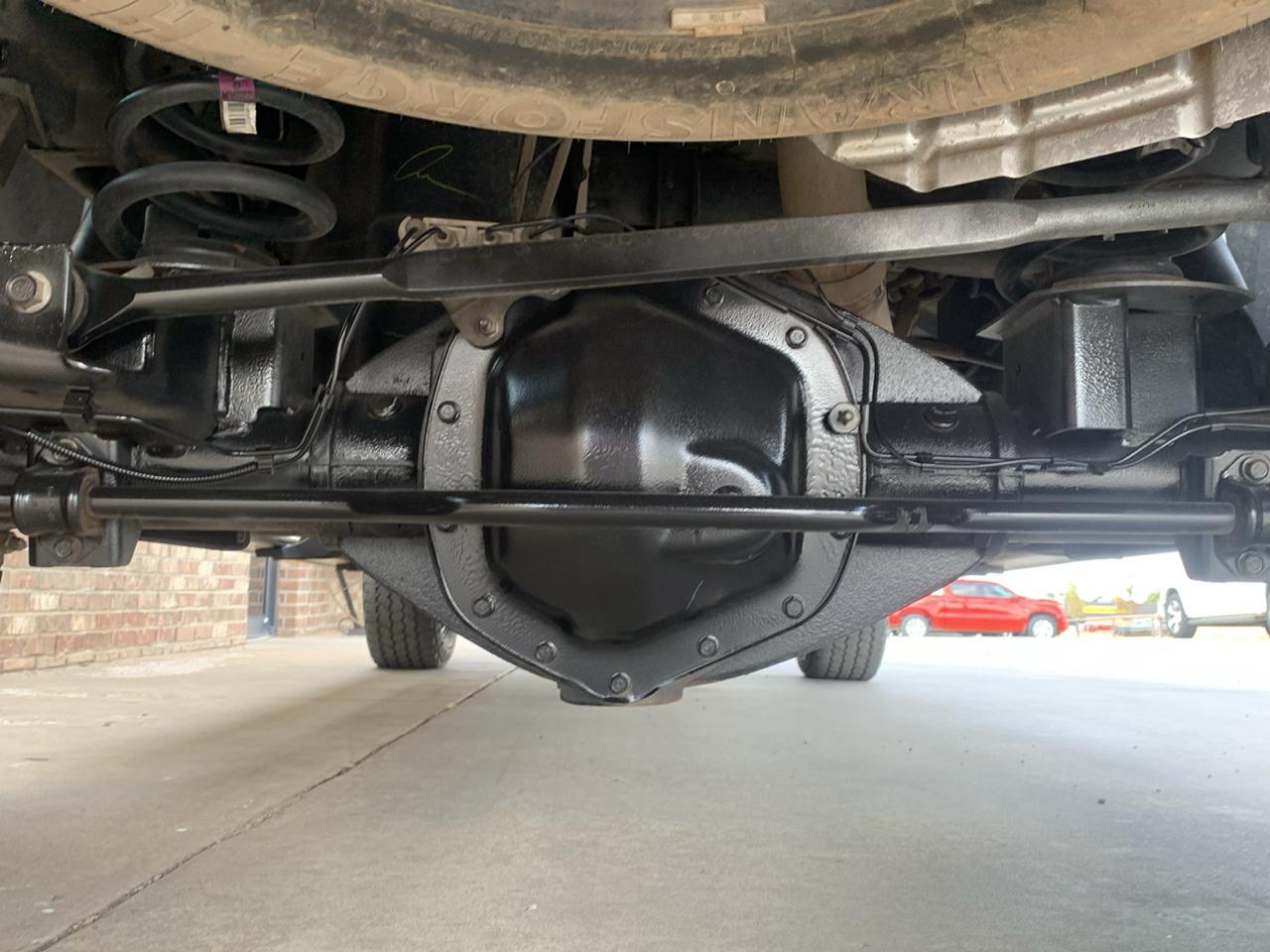 RAM 2500 Laramie 4x4 Mega Cab 6'4" Box 2018