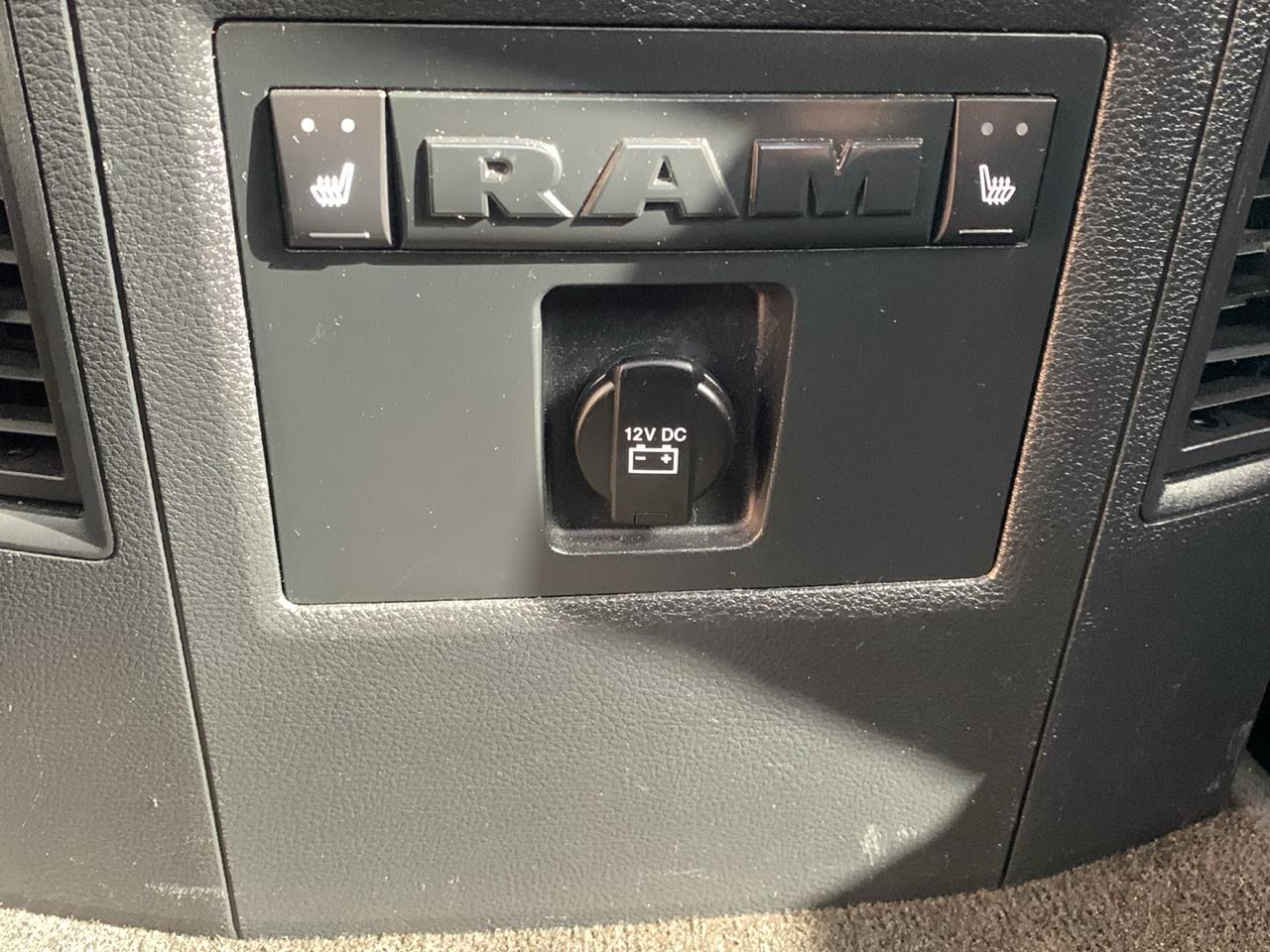 RAM 1500 Limited 4x4 Crew Cab 5'7" Box 2017
