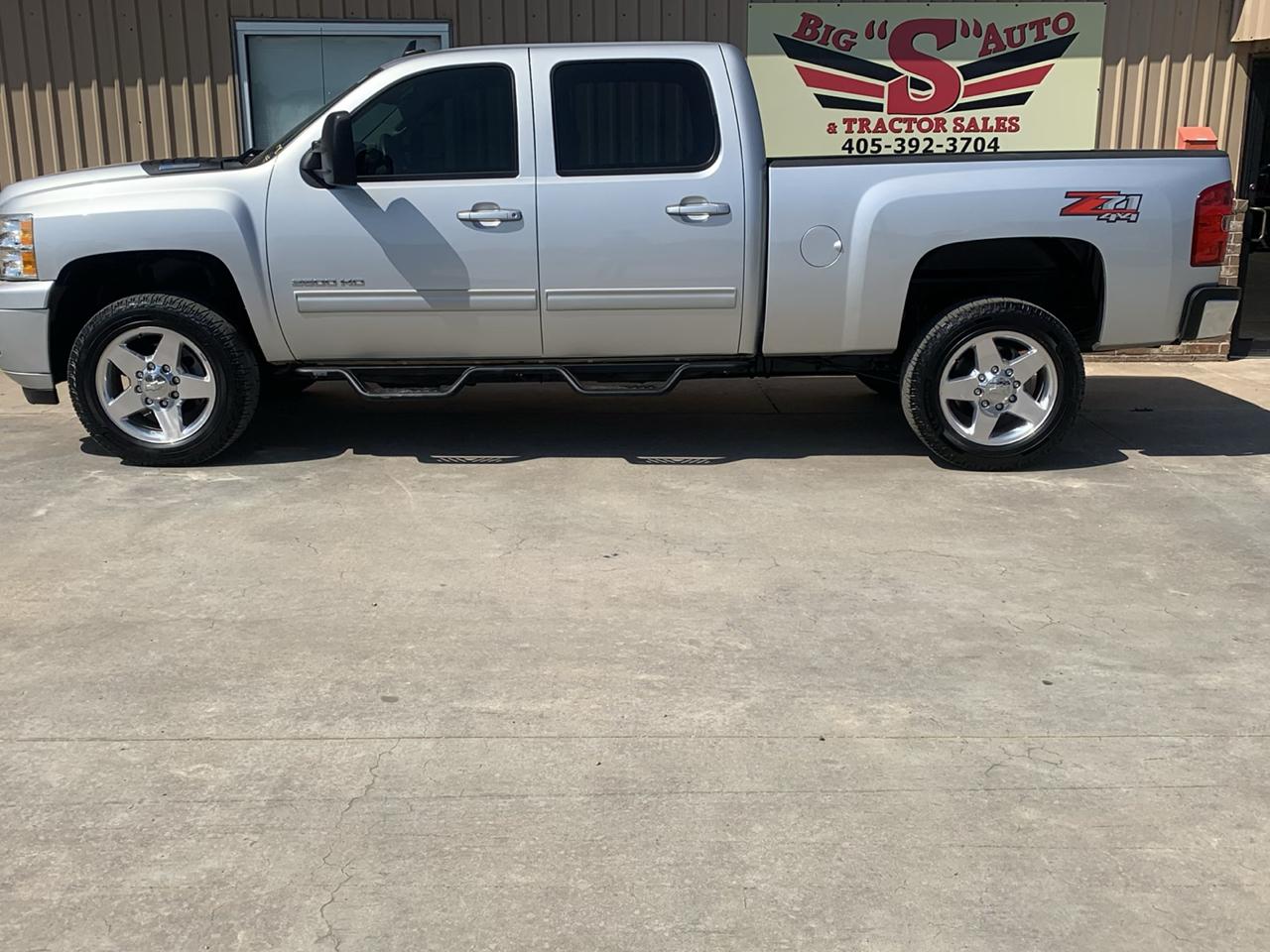 Chevrolet Silverado 2500HD 4WD Crew Cab 153.7" LTZ 2012