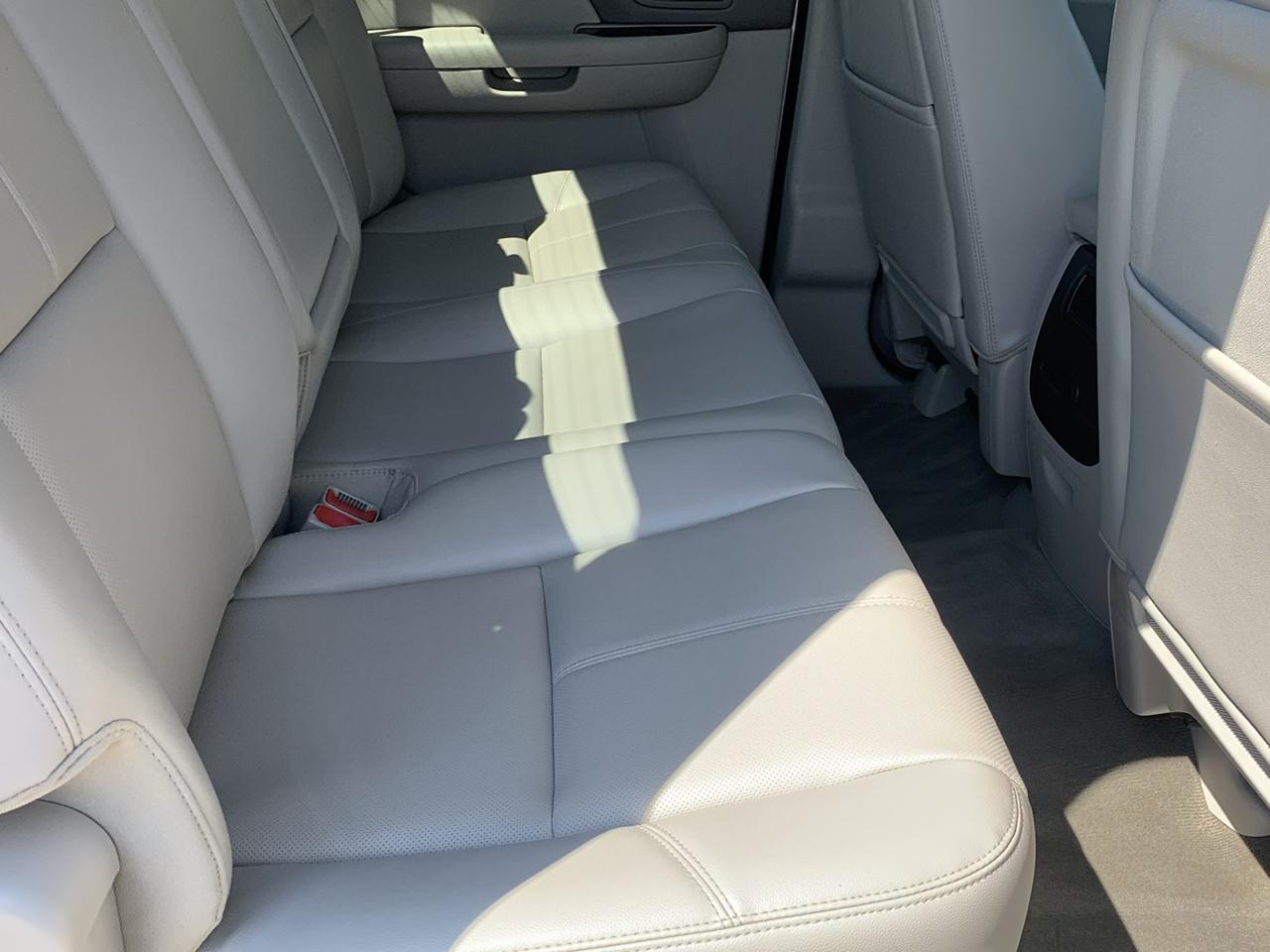 Chevrolet Silverado 2500HD 4WD Crew Cab 153.7" LTZ 2012