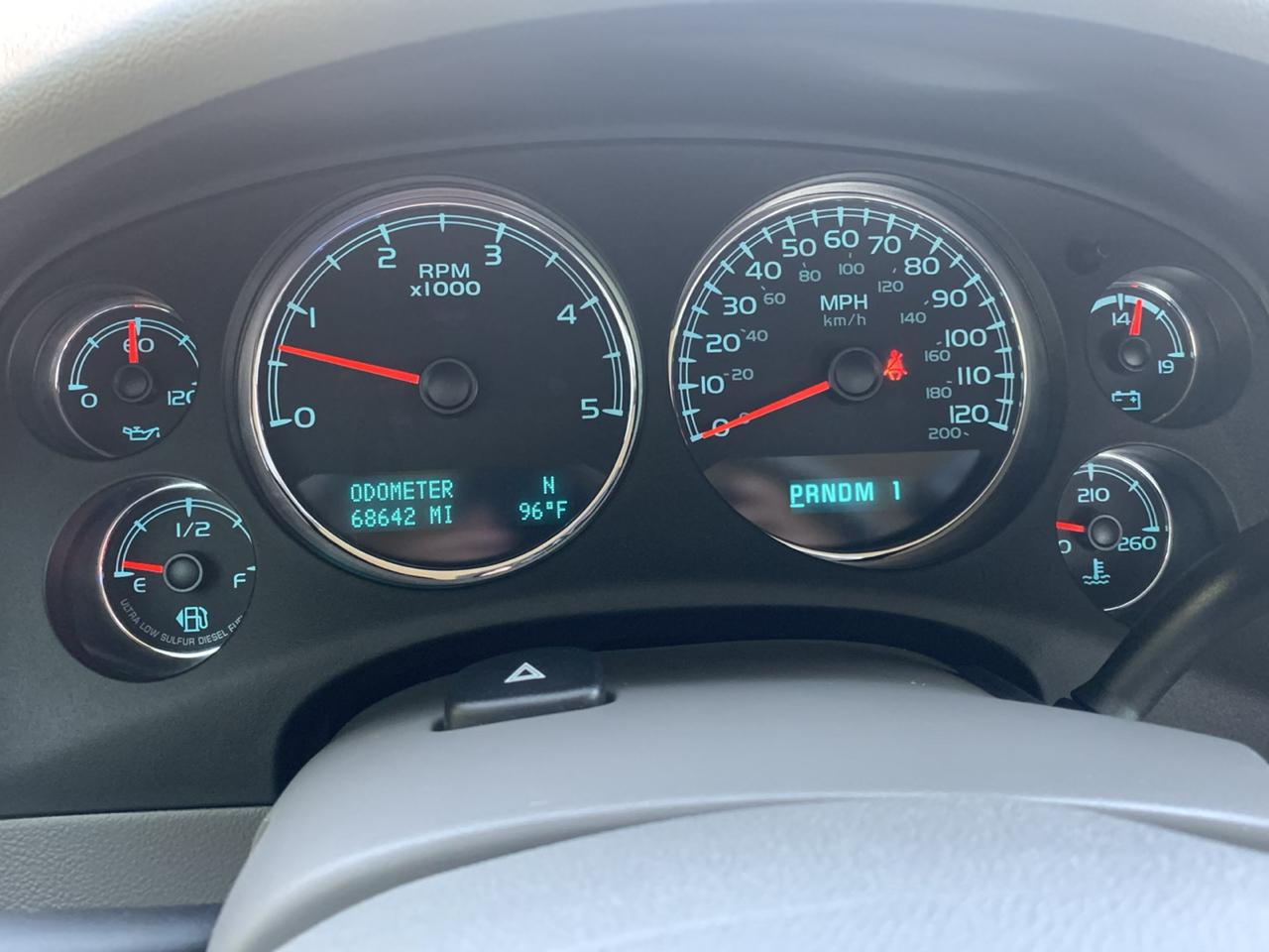 Chevrolet Silverado 2500HD 4WD Crew Cab 153.7" LTZ 2012