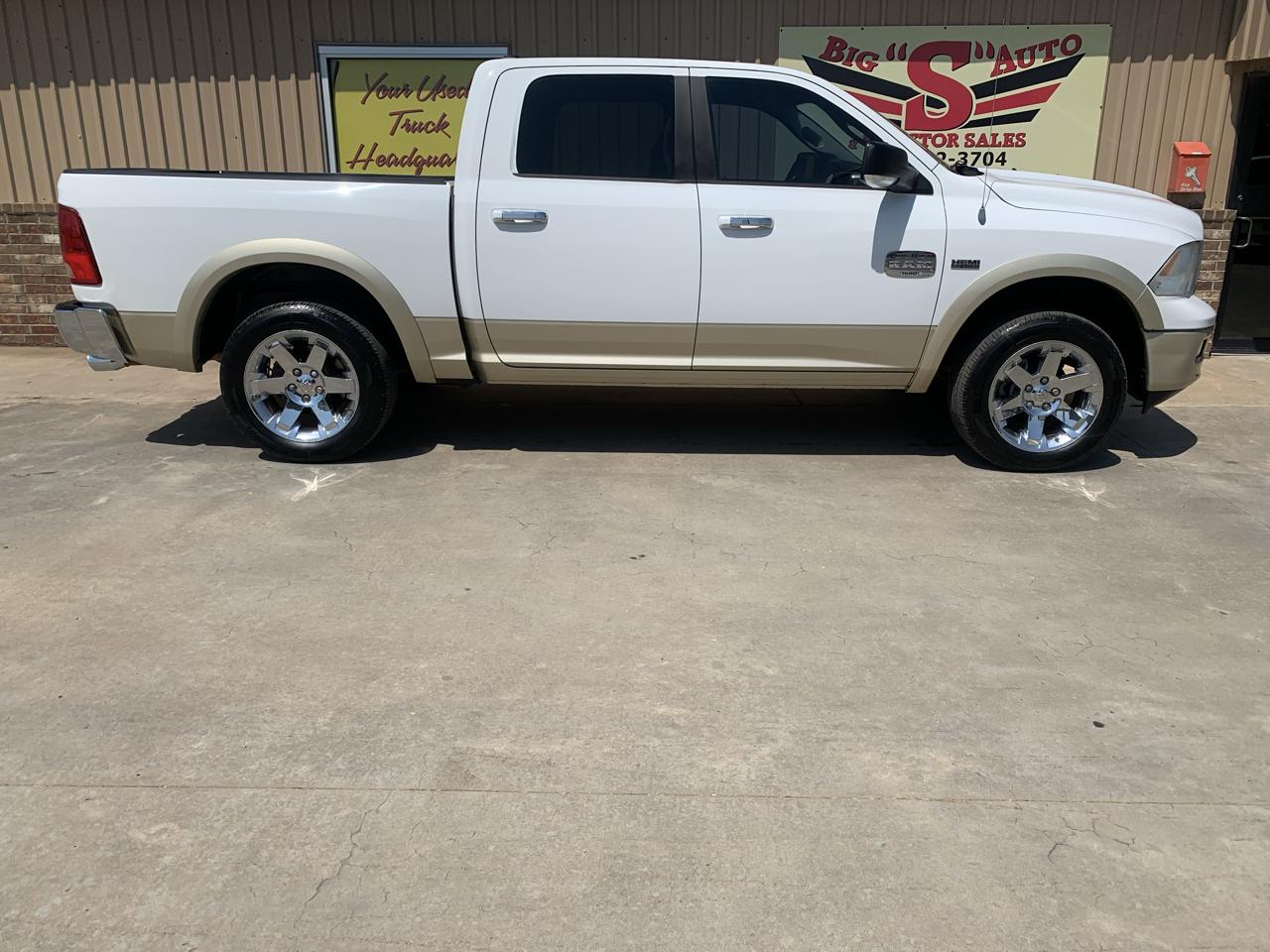 RAM 1500 4WD Crew Cab 140.5" Laramie Longhorn Edition 2011