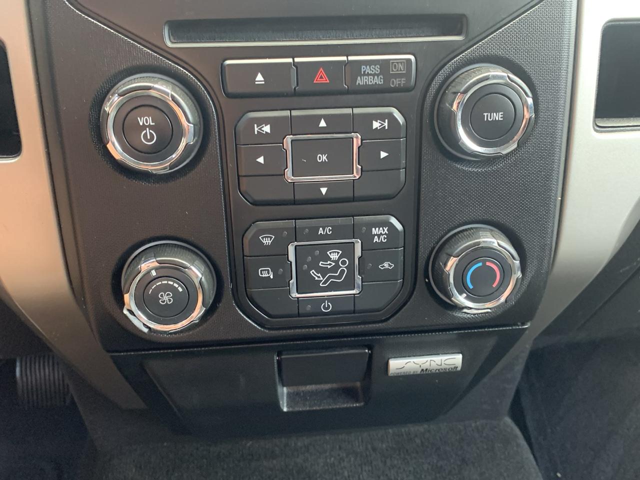 Ford F-150 4WD SuperCrew 139" XLT 2014