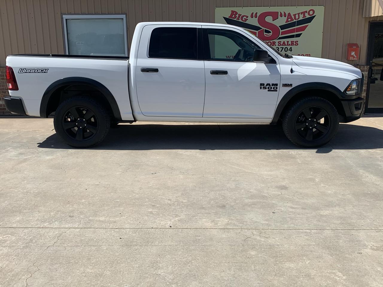 RAM 1500 Classic Warlock 4x4 Crew Cab 5'7" Box 2020