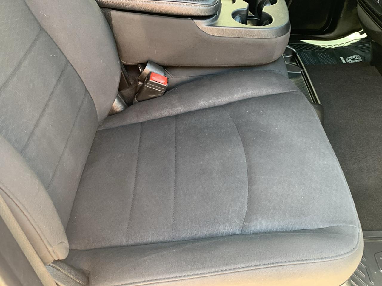 RAM 1500 Classic Warlock 4x4 Crew Cab 5'7" Box 2020