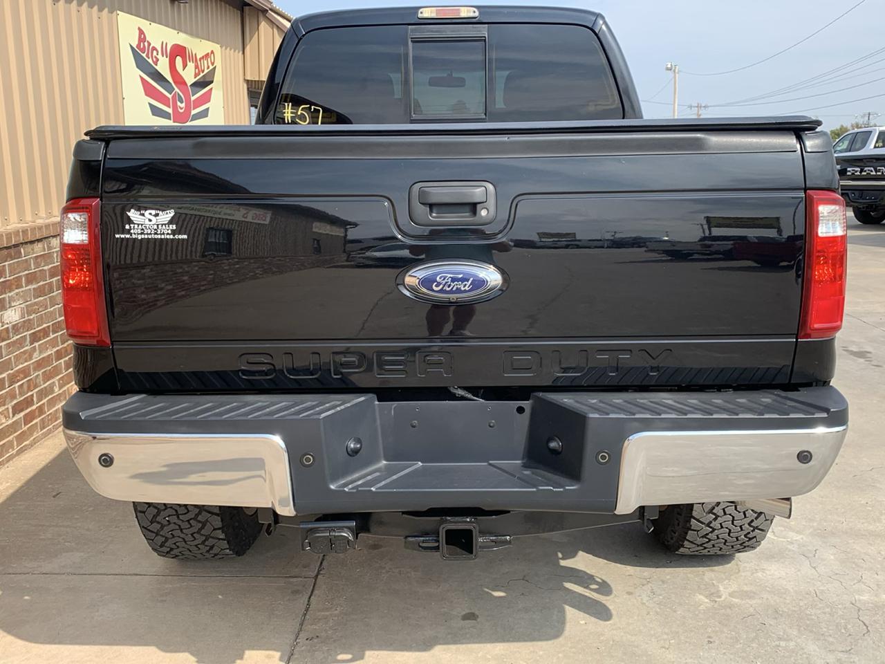 Ford Super Duty F-350 SRW Crew Cab 156" Lariat 4WD 2016