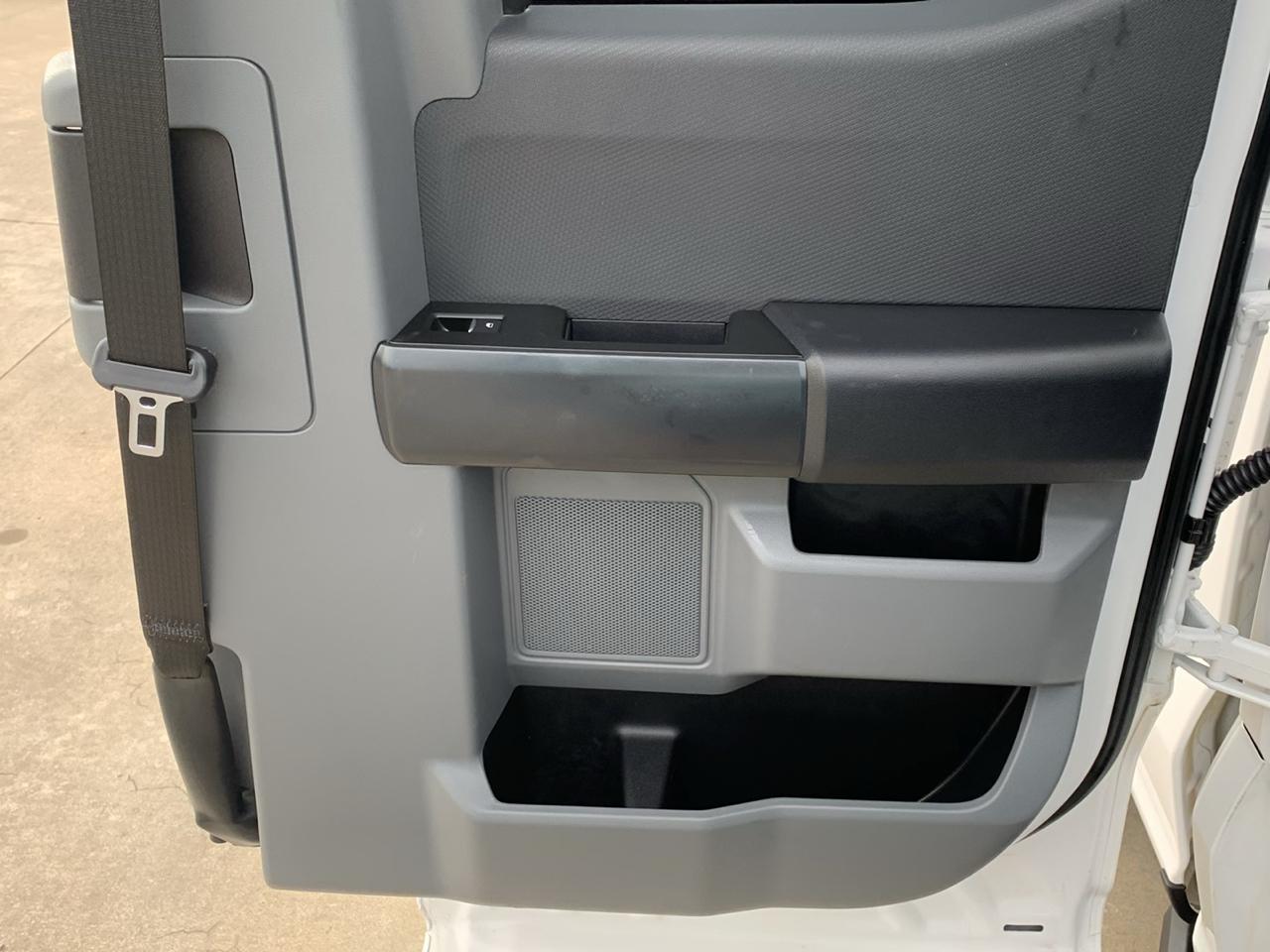Ford F-150 4WD SuperCab 145" XL 2023