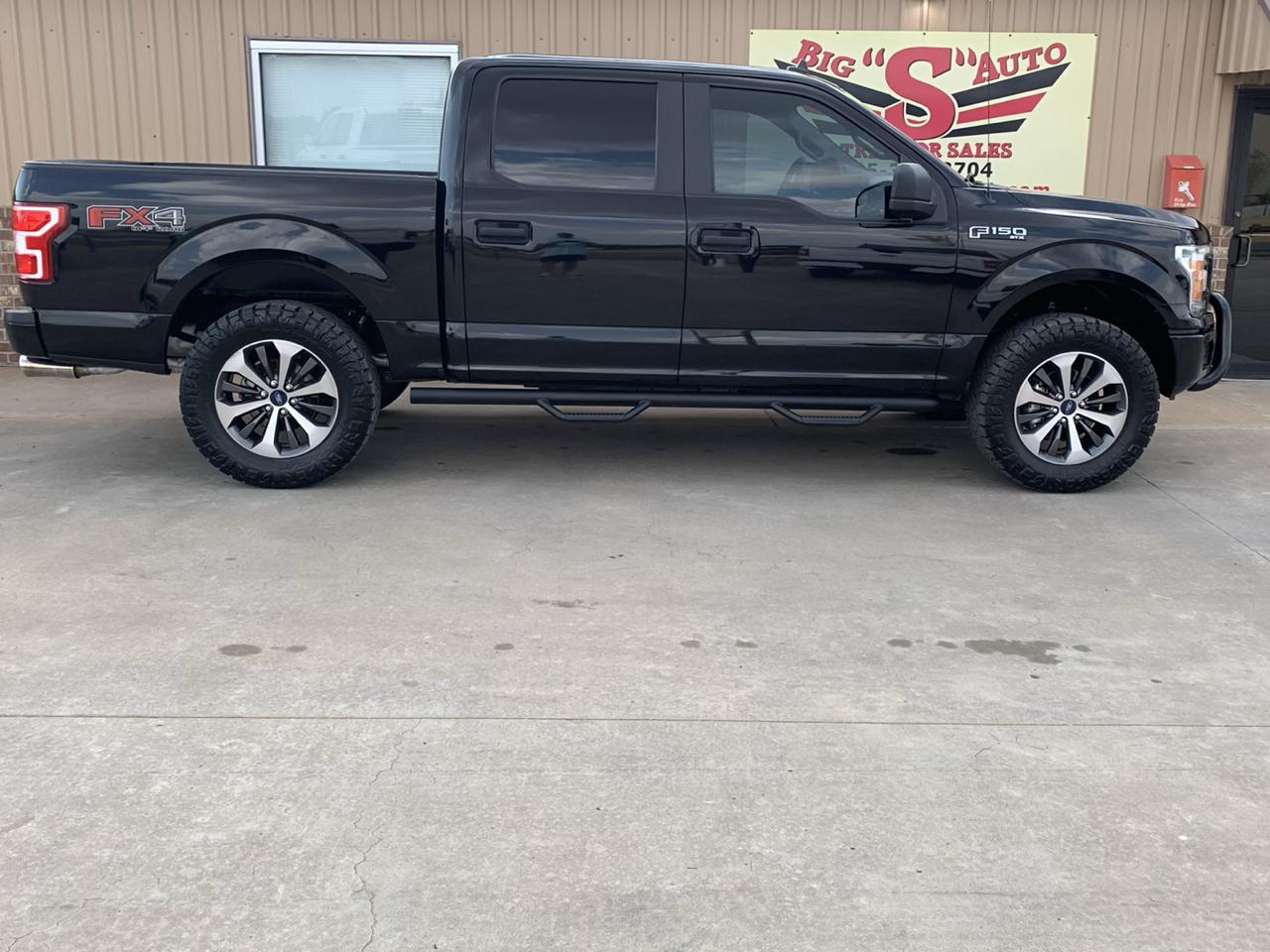 Ford F-150 4WD SuperCrew 145" STX 2020