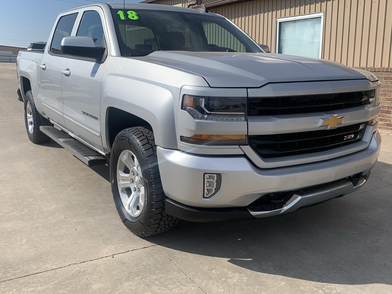 2018 Chevrolet Silverado 1500 4WD Crew Cab 143.5" LT w/2LT