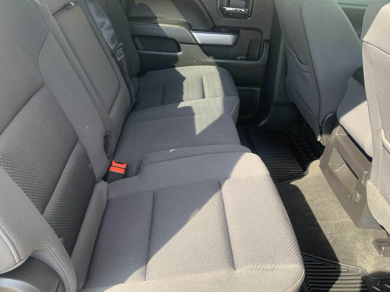 Chevrolet Silverado 1500 4WD Crew Cab 143.5" LT w/2LT 2018