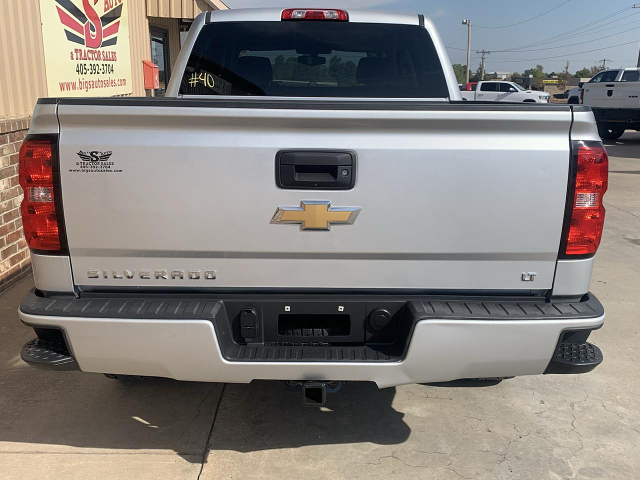 Chevrolet Silverado 1500 4WD Crew Cab 143.5" LT w/2LT 2018