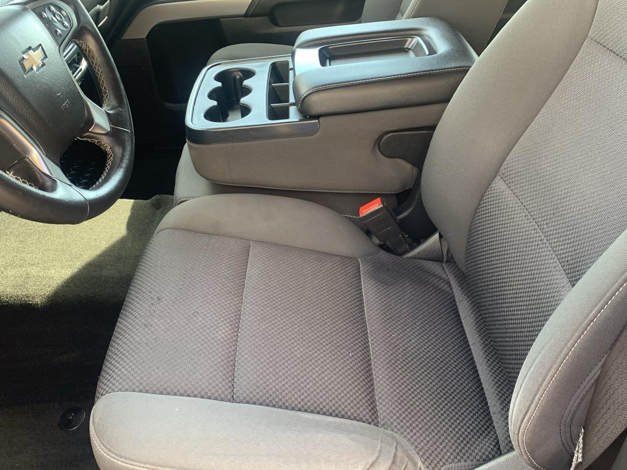 Chevrolet Silverado 1500 4WD Crew Cab 143.5" LT w/2LT 2018