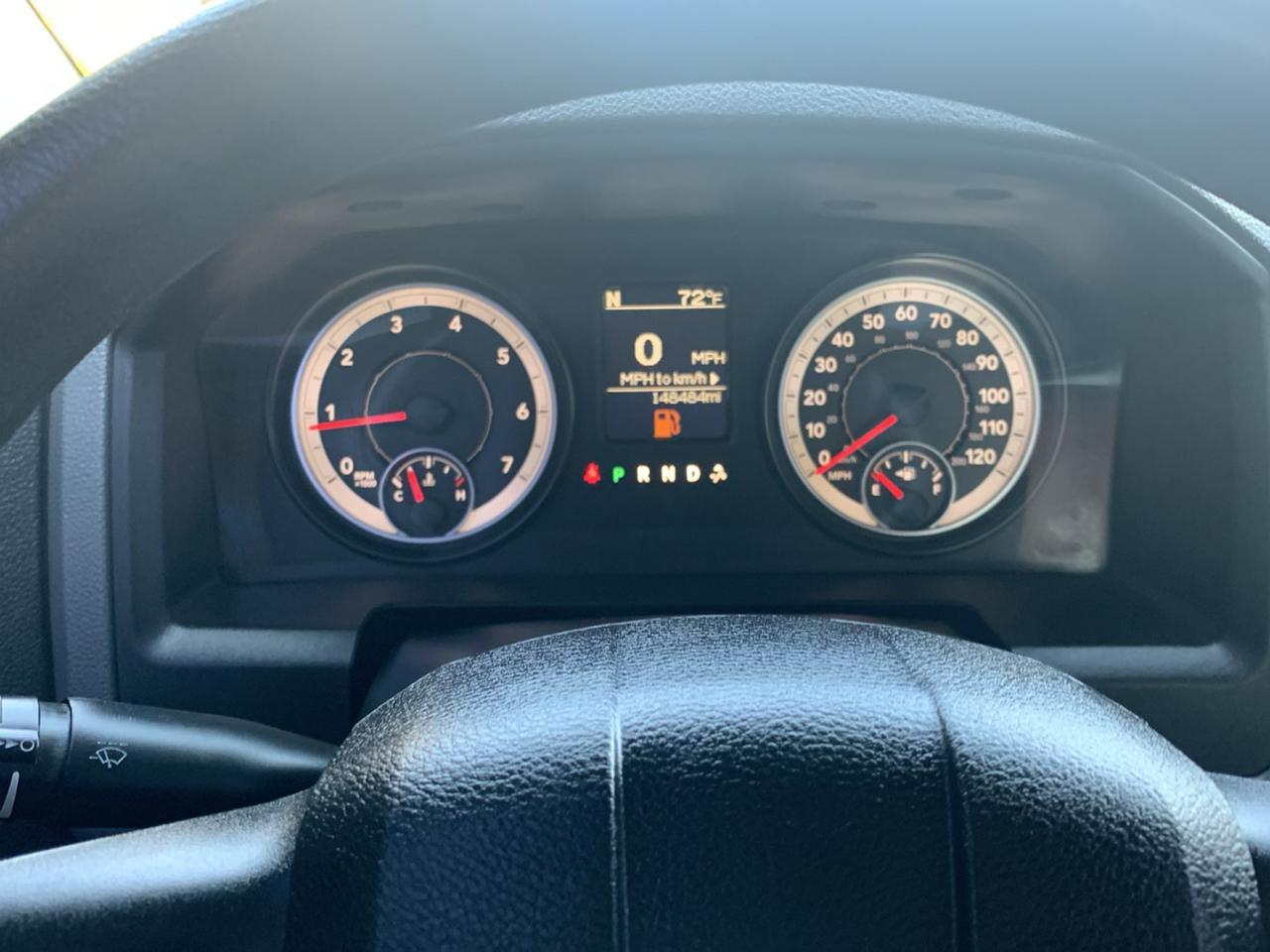 RAM 1500 4WD Crew Cab 140.5" Express 2014