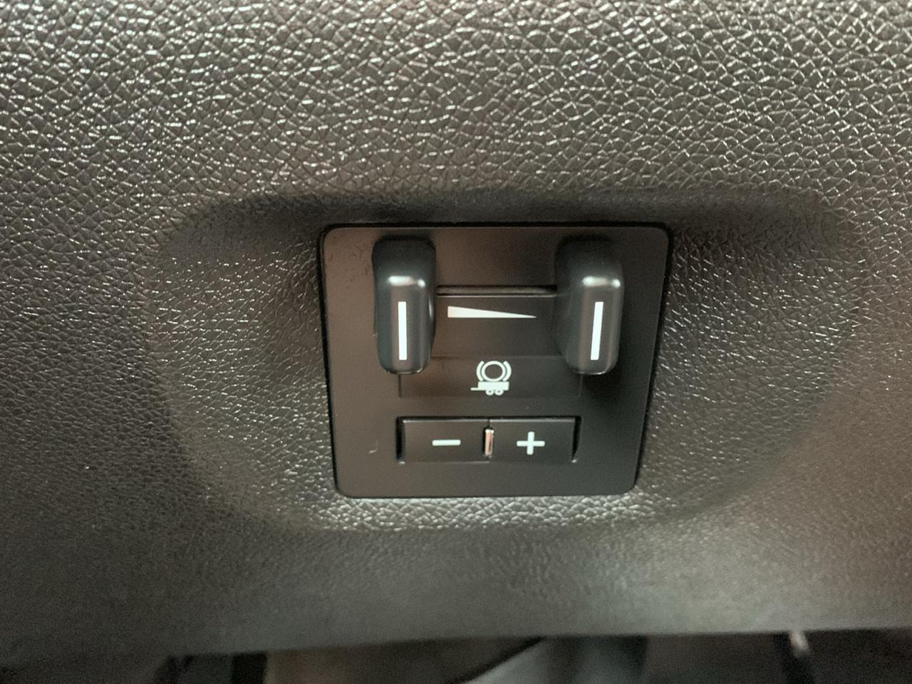 Chevrolet Silverado 2500HD 4WD Crew Cab 153.7" LT 2014