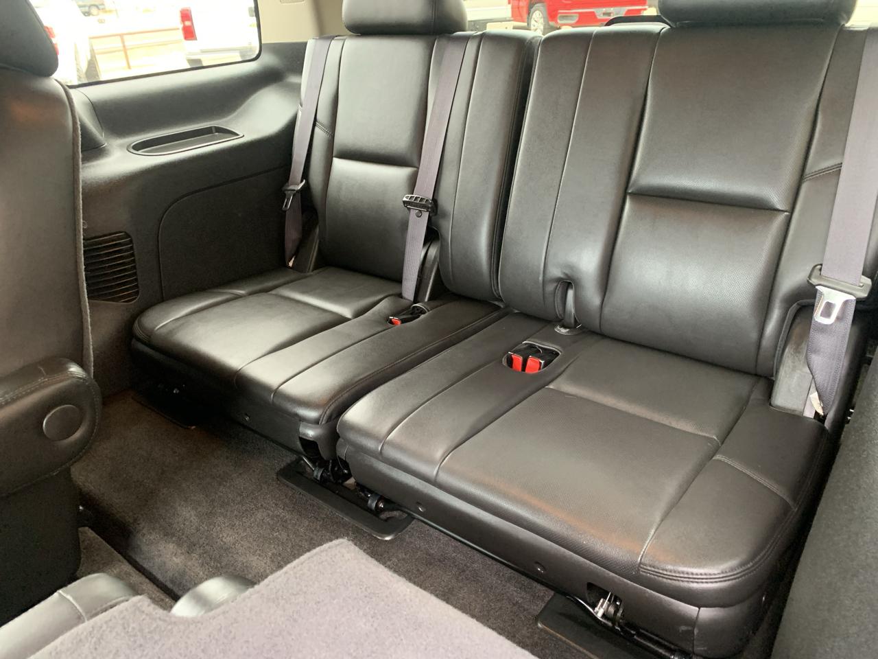 GMC Yukon AWD 4dr 1500 Denali 2013
