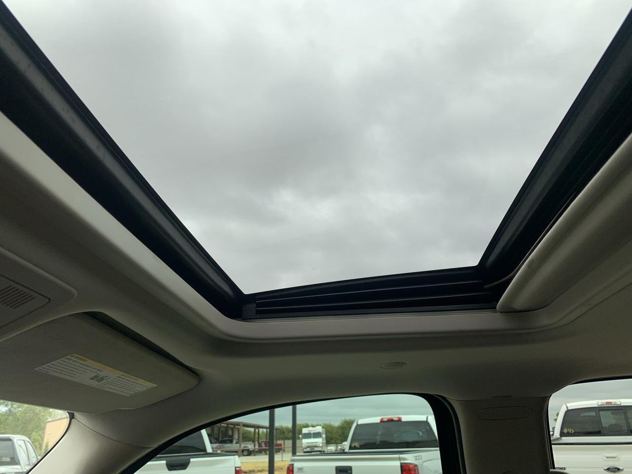 GMC Yukon AWD 4dr 1500 Denali 2013