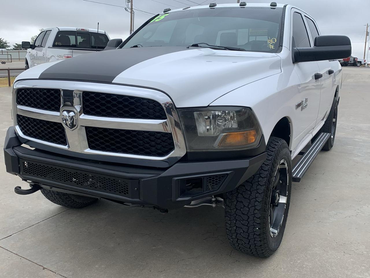 RAM 1500 4WD Crew Cab 140.5" Tradesman 2015