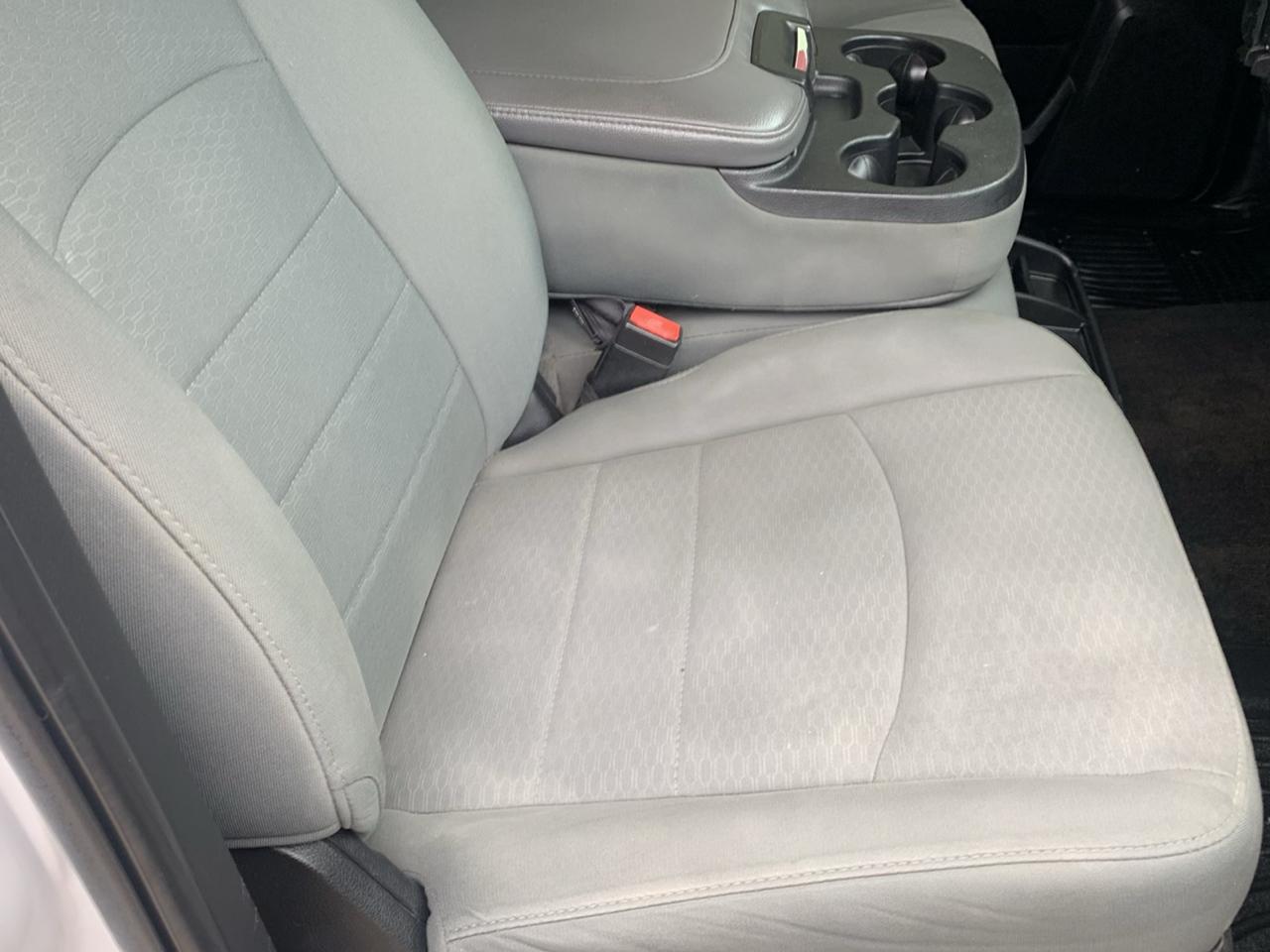 RAM 1500 4WD Crew Cab 140.5" Tradesman 2015