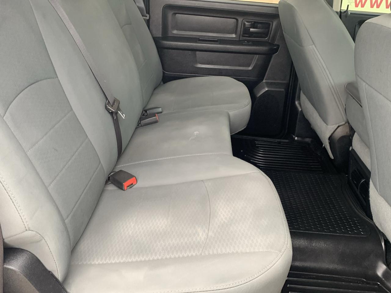 RAM 1500 4WD Crew Cab 140.5" Tradesman 2015