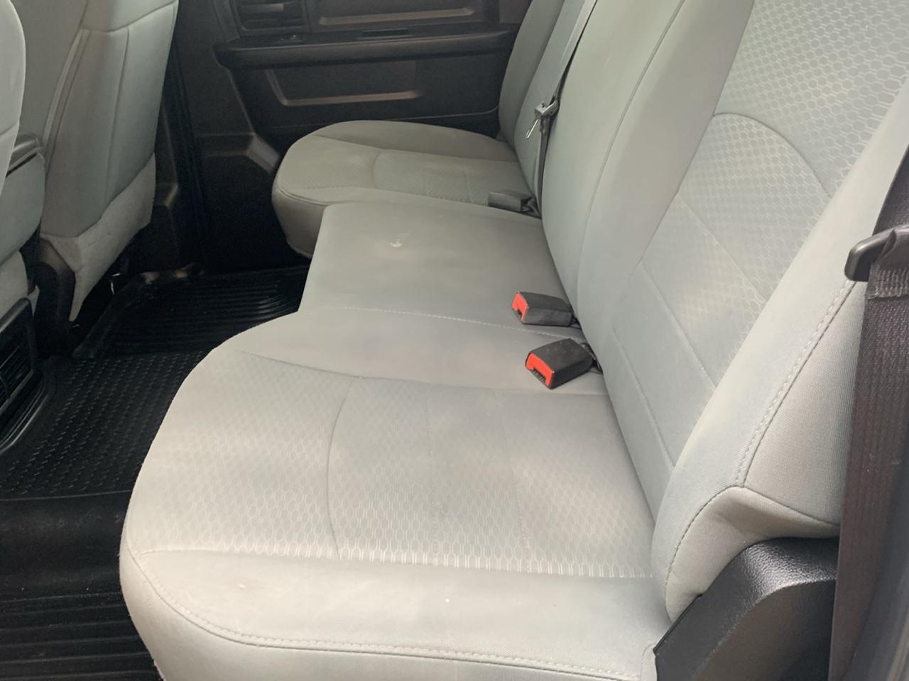 RAM 1500 4WD Crew Cab 140.5" Tradesman 2015