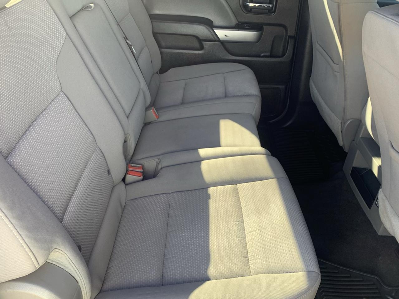 Chevrolet Silverado 1500 4WD Crew Cab 143.5" LT w/2LT 2018
