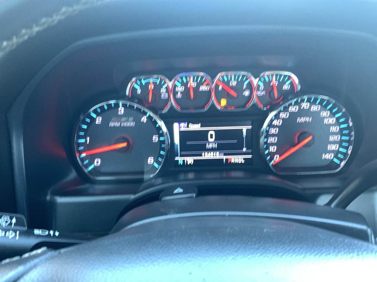 Chevrolet Silverado 1500 4WD Crew Cab 143.5" LT w/2LT 2018