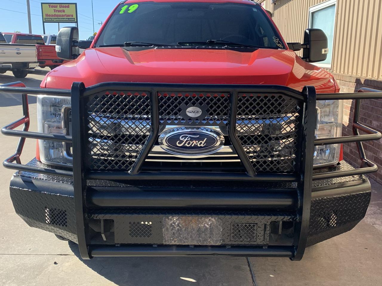 Ford Super Duty F-350 SRW 4WD SuperCab 158" XL 2019